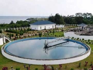 被污染的水稱為污水